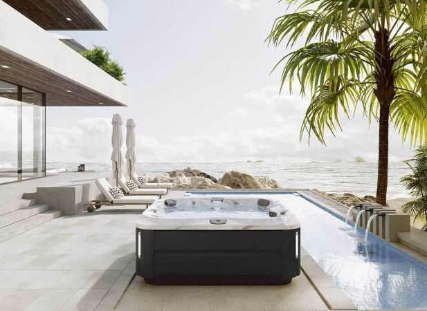 Spa J-385™ – Spa carré 6 places avec 49 jets PowerPro®, cascade et dôme plantaire