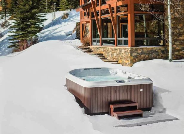 Spa J-495™ – Spa 8 places avec 62 jets PowerPro®, ProTouch™ et SmartTub™