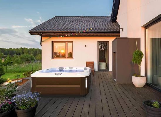 Spa J-355™ – Spa 5 places avec allonge, 42 jets et ambiance lumineuse ProLites™