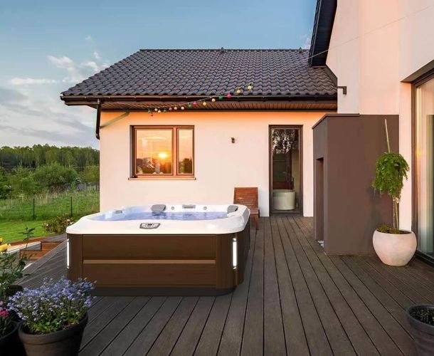 Spa J-355™ – Spa 5 places avec allonge, 42 jets et ambiance lumineuse ProLites™