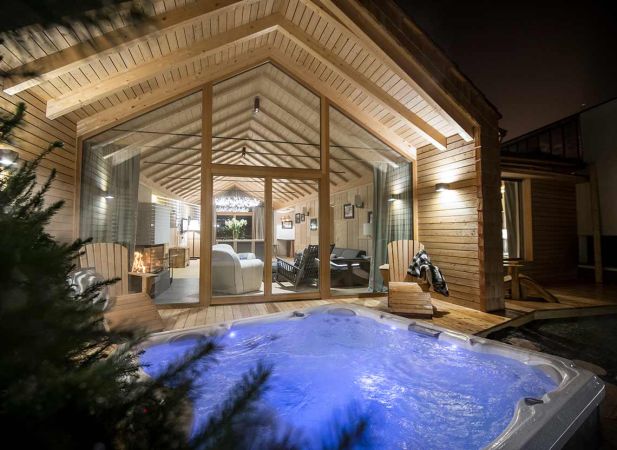 Spa J-235™ Classic – Spa rigide 5 places avec allonge et 35 jets